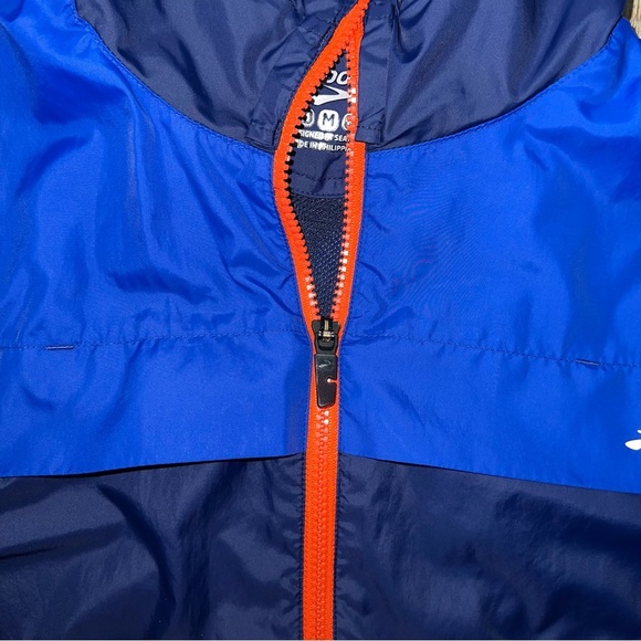 Brooks full zip jacket running size medium - Picture 4 of 10